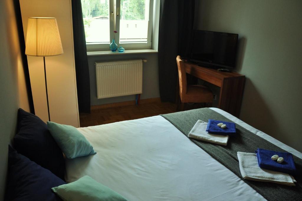 Anton House Hotel Варшава Екстериор снимка